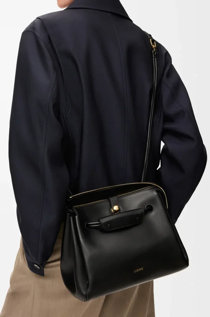 Medium Madrid bag in supple calfskin Black