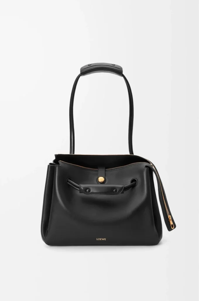 Medium Madrid bag in supple calfskin Black