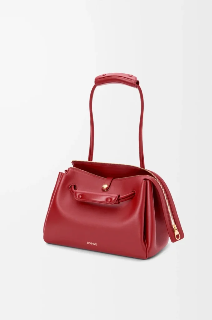 Medium Madrid bag in supple calfskin Burnt Red