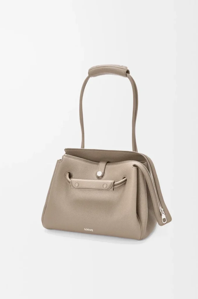 Medium Madrid bag in supple grained calfskin Clay