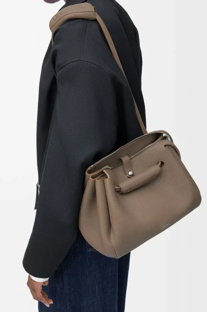 Medium Madrid bag in supple grained calfskin Taupe