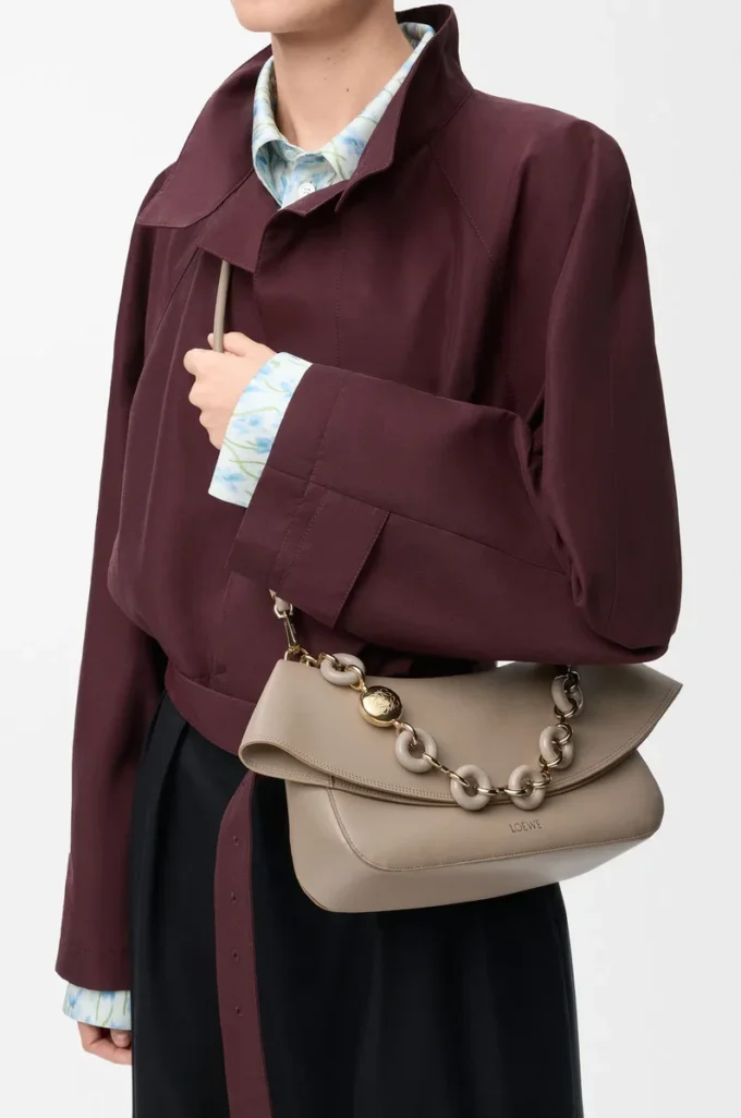 Medium Ola bag in smooth calfskin Sand Medium Ola bag in smooth calfskin Sand