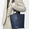 Medium Pebble bucket in smooth calfskin Abyss Blue Medium Pebble bucket in smooth calfskin Abyss Blue