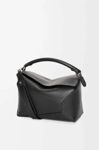 Medium Puzzle Edge bag in classic calfskin Black