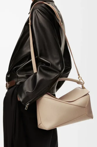 Medium Puzzle Edge bag in soft grained calfskin Sand
