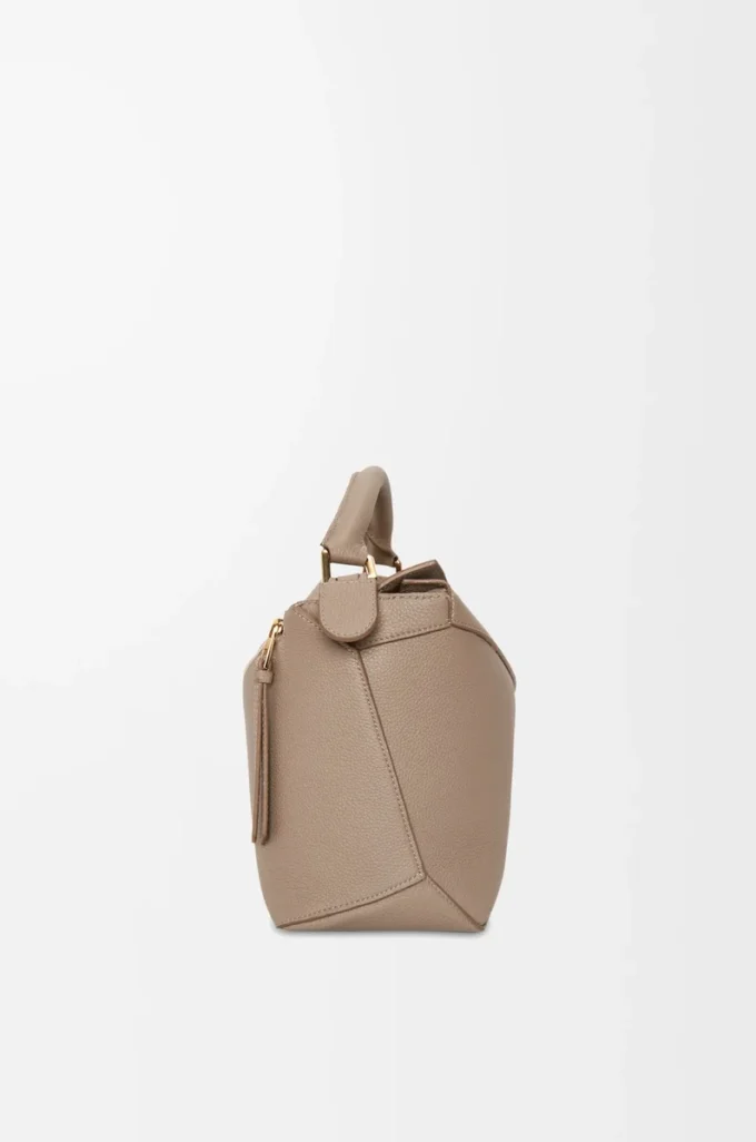 Medium Puzzle Edge bag in soft grained calfskin Sand Medium Puzzle Edge bag in soft grained calfskin Sand