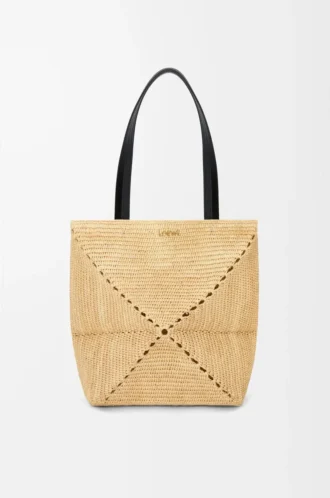 Medium Puzzle Fold tote in raffia Natural