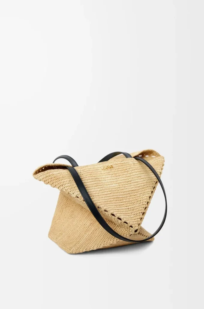 Medium Puzzle Fold tote in raffia Natural