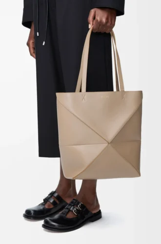 Medium Puzzle Fold tote in shiny calfskin Sand
