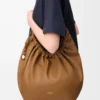 Medium Squeeze bag in mellow nappa lambskin Oak Medium Squeeze bag in mellow nappa lambskin Oak