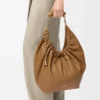 Medium Squeeze bag in mellow nappa lambskin Oak Medium Squeeze bag in mellow nappa lambskin Oak