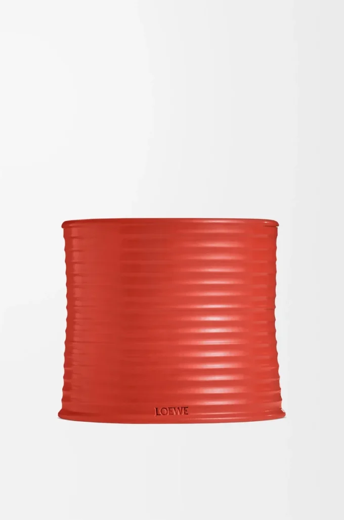 Medium Tomato Leaves candle Red
