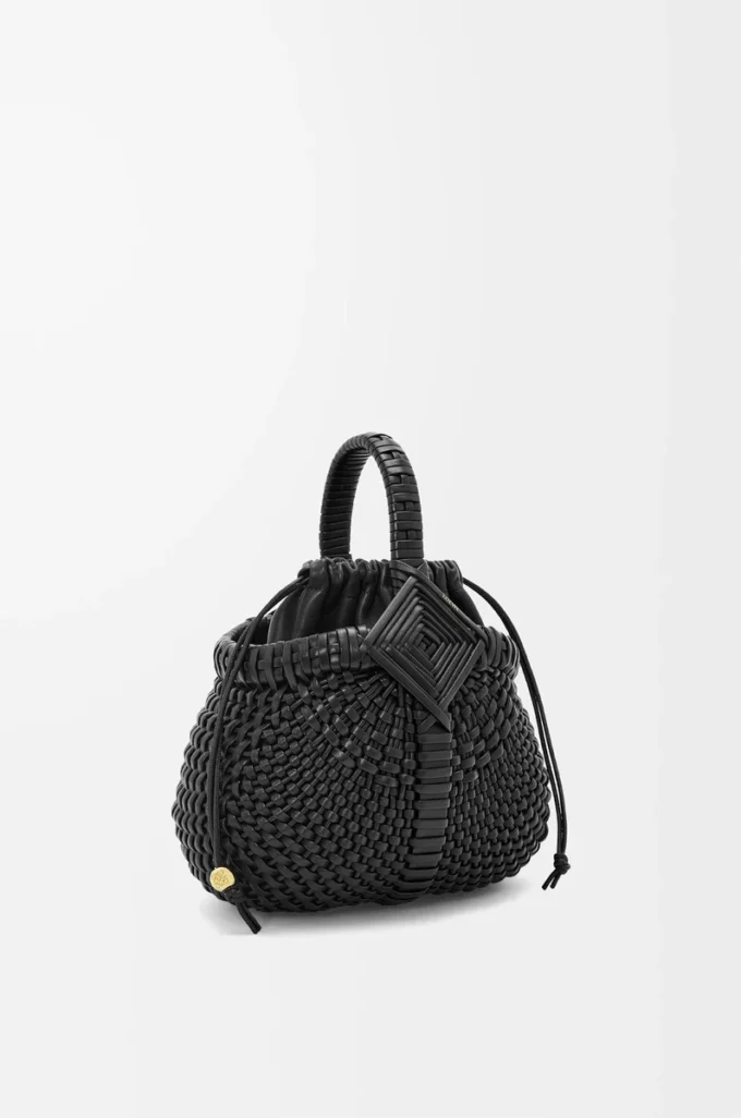 Mini Diamond Round Basket bag in calfskin Black Mini Diamond Round Basket bag in calfskin Black
