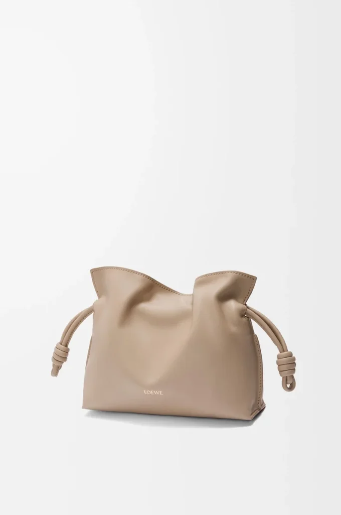 Mini Flamenco clutch in nappa calfskin Sand Mini Flamenco clutch in nappa calfskin Sand
