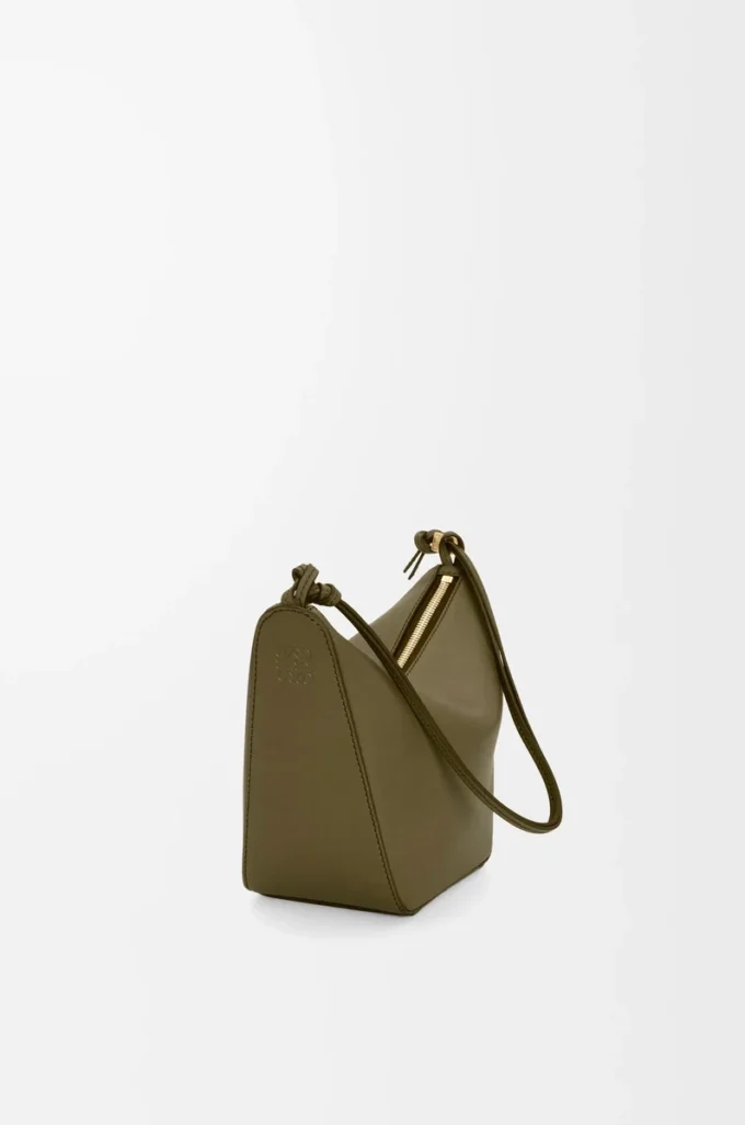Mini Hammock hobo in classic calfskin Dark Khaki Mini Hammock hobo in classic calfskin Dark Khaki