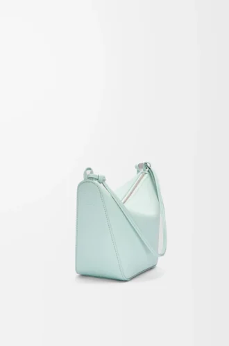 Mini Hammock hobo in classic calfskin Frozen