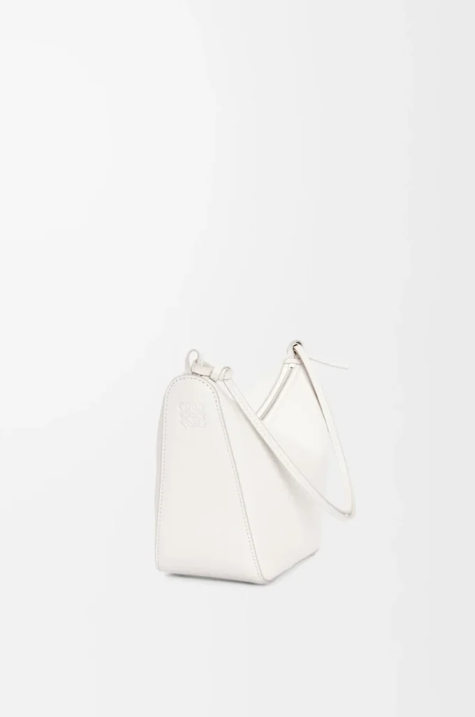 Mini Hammock hobo in classic calfskin Soft White Mini Hammock hobo in classic calfskin Soft White