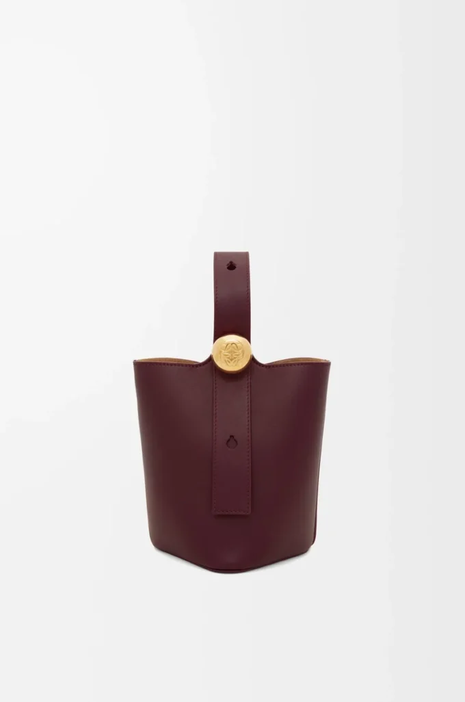 Mini Pebble bucket in smooth calfskin Dark Burgundy Mini Pebble bucket in smooth calfskin Dark Burgundy
