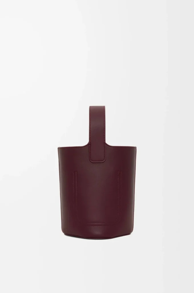 Mini Pebble bucket in smooth calfskin Dark Burgundy Mini Pebble bucket in smooth calfskin Dark Burgundy