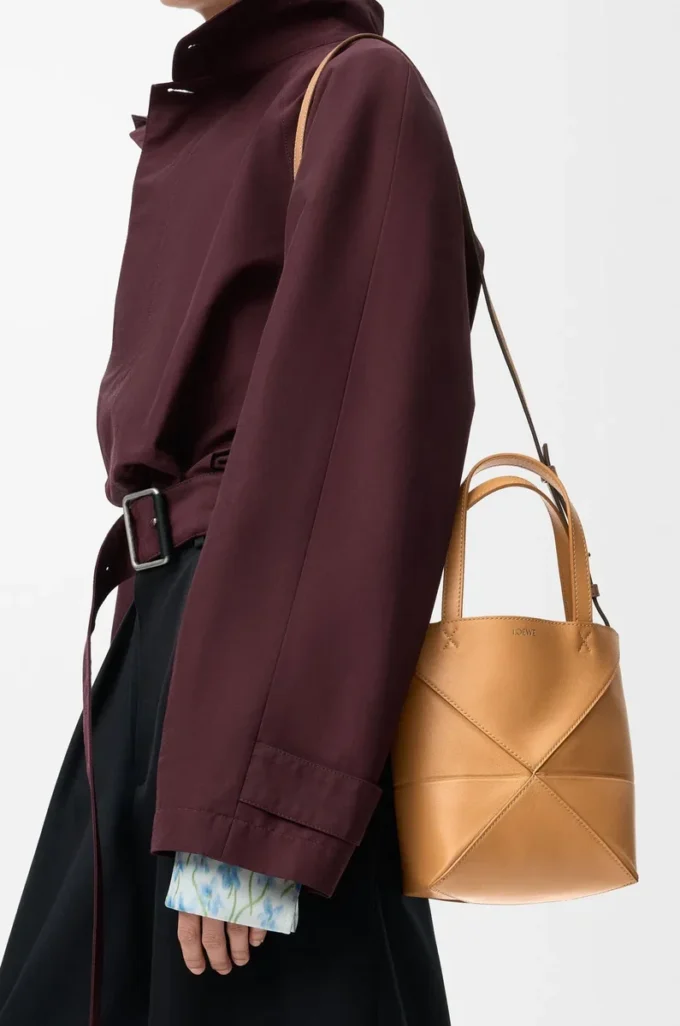 Mini Puzzle Fold tote in shiny calfskin Warm Desert Mini Puzzle Fold tote in shiny calfskin Warm Desert