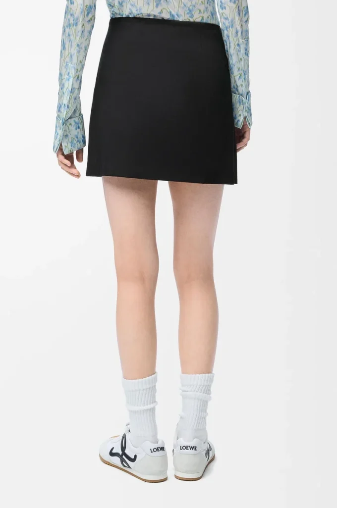 Mini skirt in cotton and silk Black