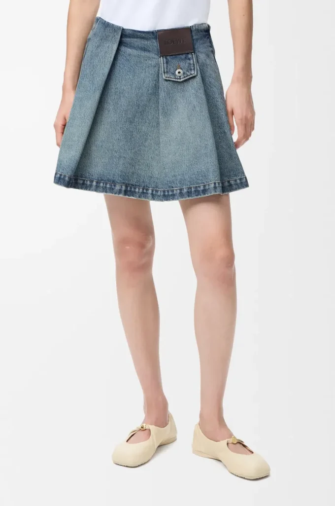 Mini skirt in denim Washed Denim Mini skirt in denim Washed Denim