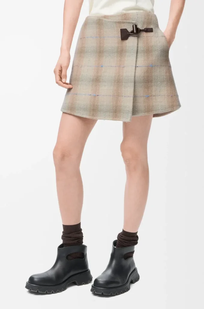 Mini skirt in wool and cashmere blend Beige