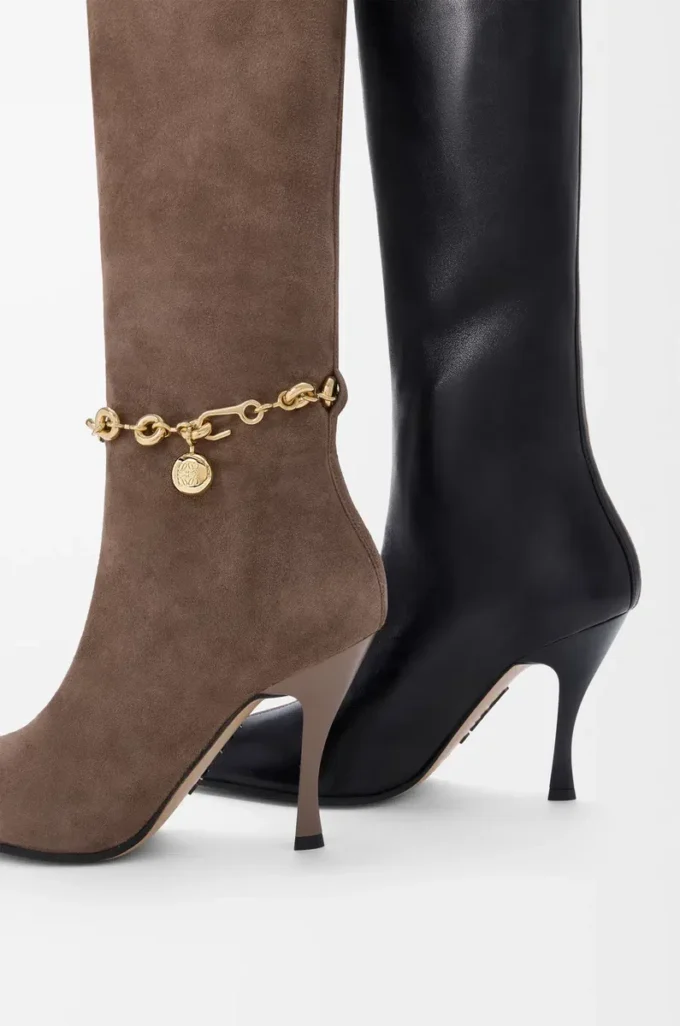 New Comic boot in stretch lambskin and suede Black/Cigar New Comic boot in stretch lambskin and suede Black/Cigar
