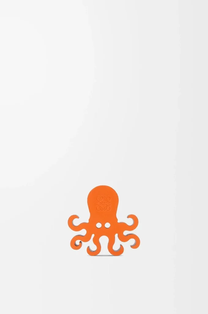 Octopus dice in calfskin Light Orange Octopus dice in calfskin Light Orange