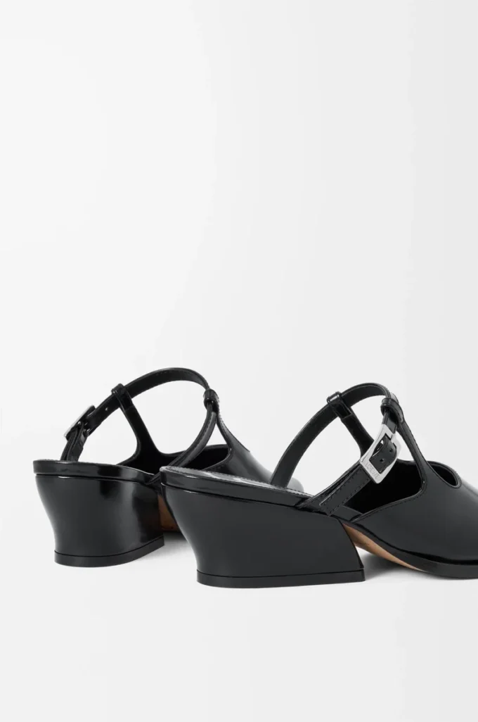 Onda mule in brushed calfskin Black