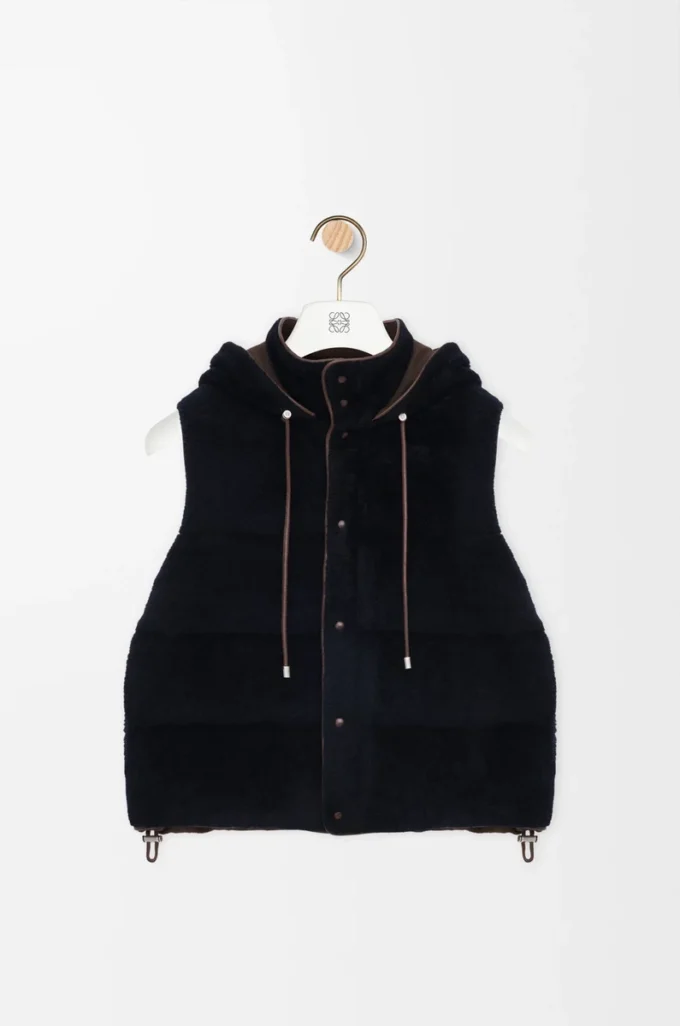 Padded vest in shearling Brown/Navy Blue Padded vest in shearling Brown/Navy Blue