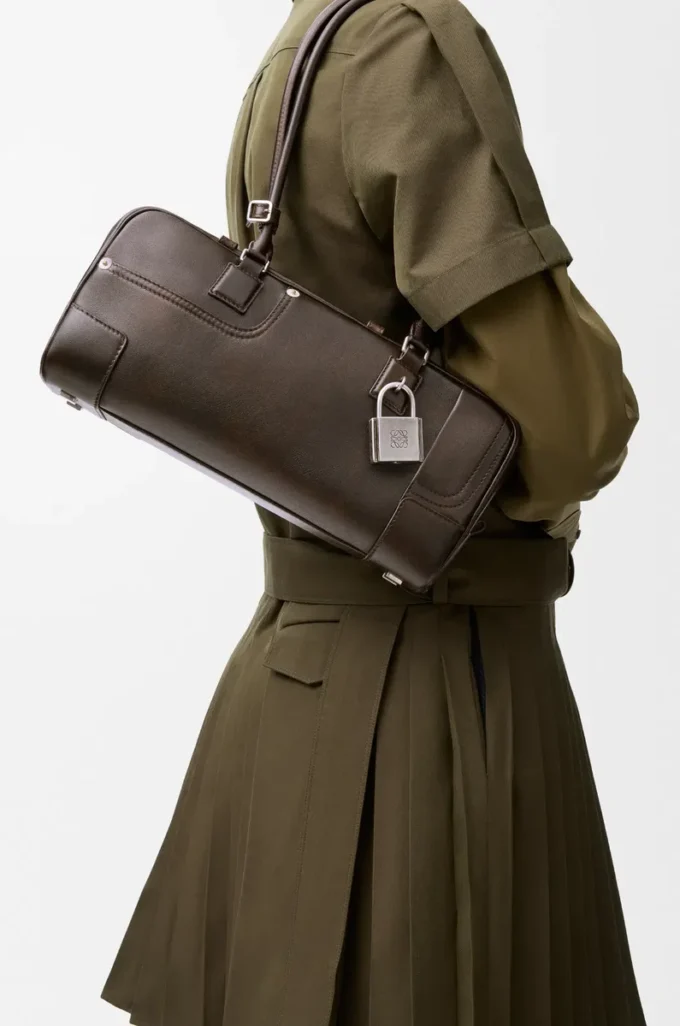 Panta Amazona 31 cropped bag in shiny calfskin Vintage Brown Panta Amazona 31 cropped bag in shiny calfskin Vintage Brown