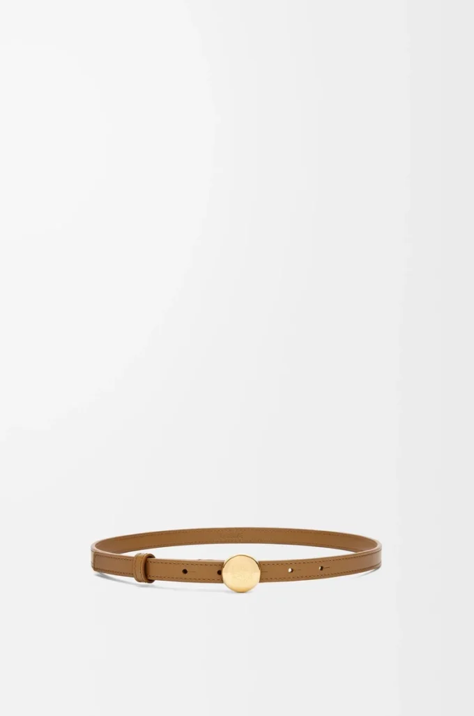 Pebble belt in smooth calfskin Oak/Gold Pebble belt in smooth calfskin Oak/Gold