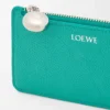 Pebble coin cardholder in pebble grained calfskin Aquamarine