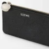 Pebble coin cardholder in pebble grained calfskin Black Pebble coin cardholder in pebble grained calfskin Black