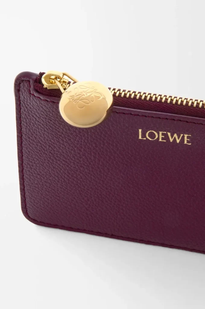 Pebble coin cardholder in pebble grained calfskin Plum Pebble coin cardholder in pebble grained calfskin Plum