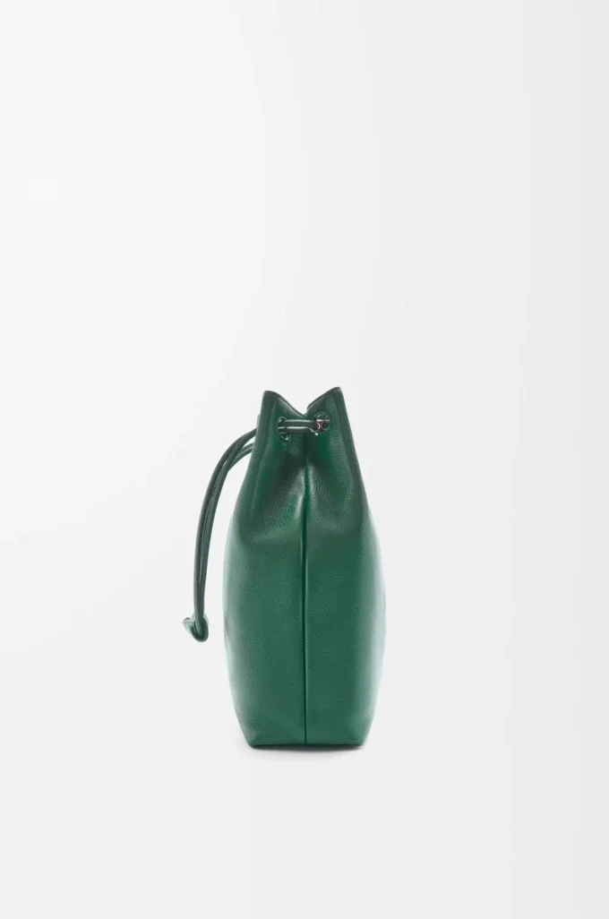 Pebble hobo in supple grained calfskin Evergreen Pebble hobo in supple grained calfskin Evergreen
