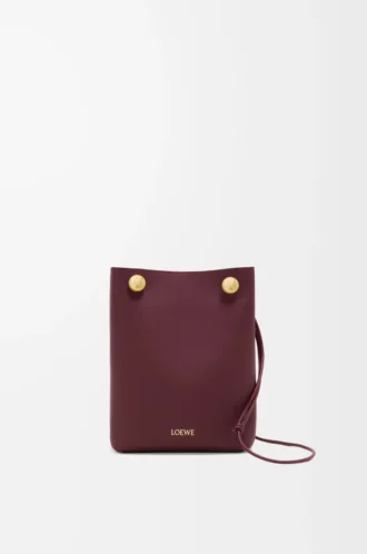 Pebble pouch in smooth calfskin Dark Burgundy