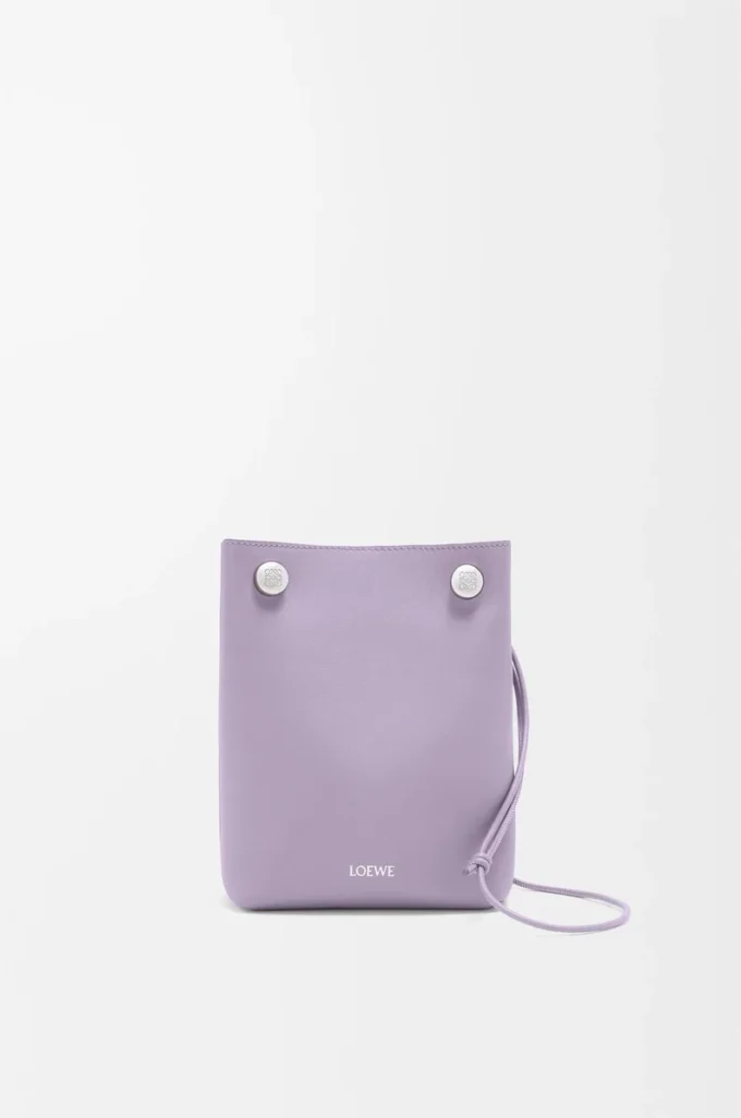 Pebble pouch in smooth calfskin Dirty Mauve Pebble pouch in smooth calfskin Dirty Mauve