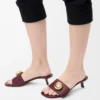 Pebble slide in soft calfskin Burgundy Pebble slide in soft calfskin Burgundy