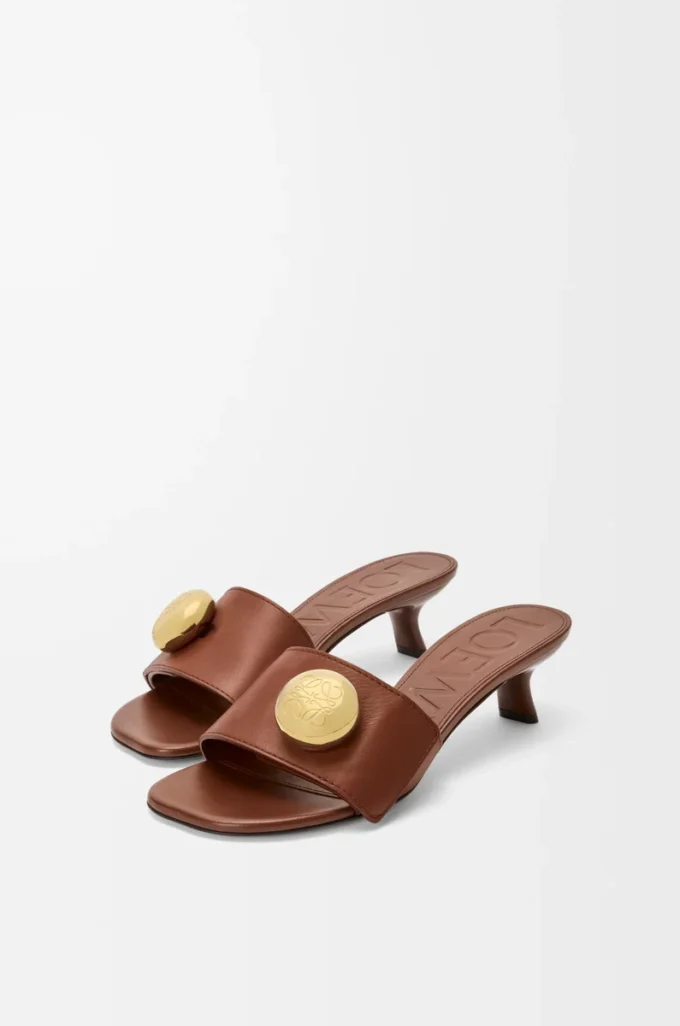 Pebble slide in soft calfskin Rust Pebble slide in soft calfskin Rust