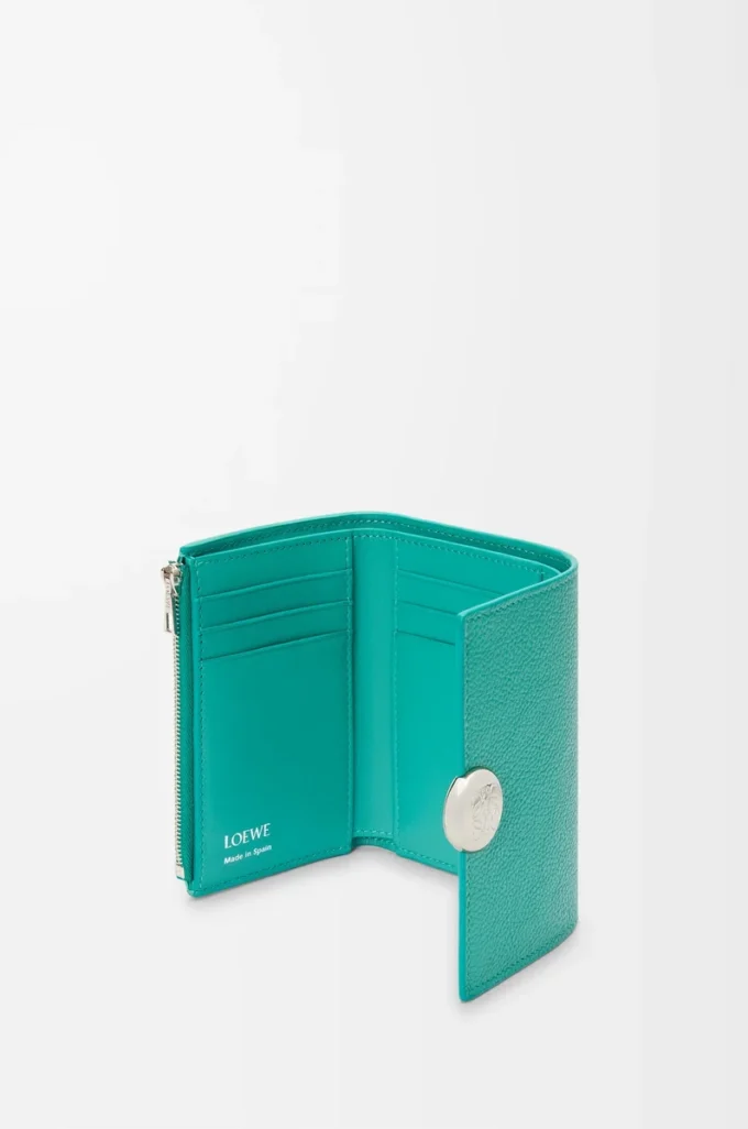 Pebble small vertical wallet in pebble grained calfskin Aquamarine Pebble small vertical wallet in pebble grained calfskin Aquamarine