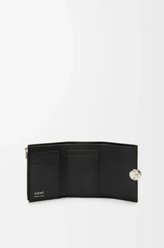 Pebble small vertical wallet in pebble grained calfskin Black