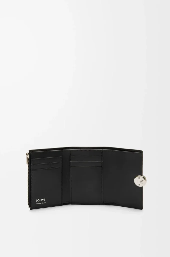 Pebble small vertical wallet in pebble grained calfskin Black Pebble small vertical wallet in pebble grained calfskin Black
