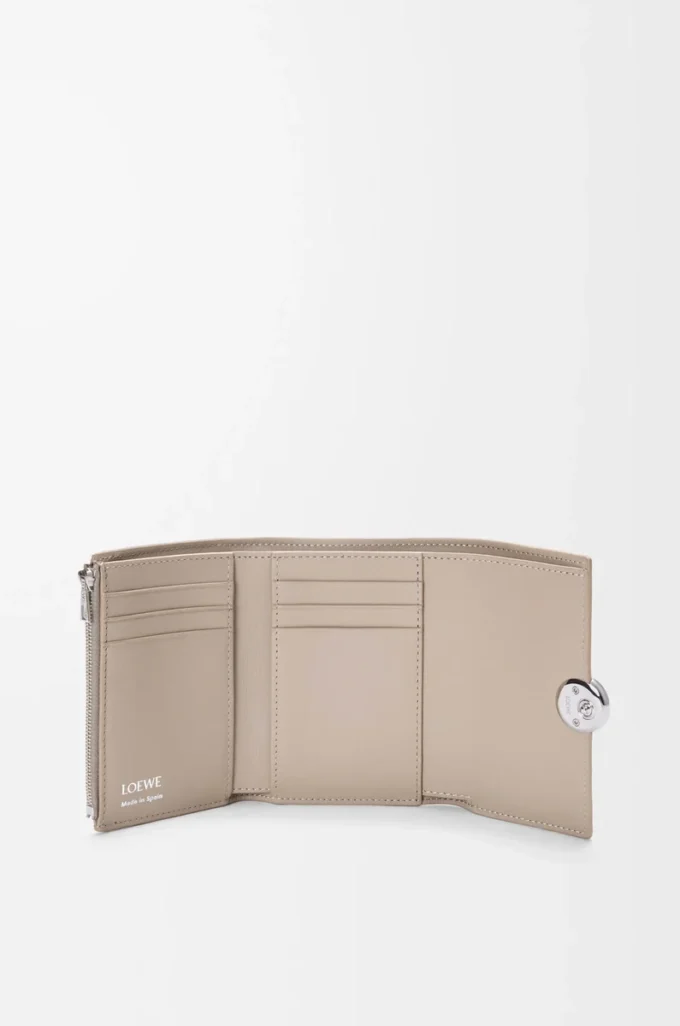 Pebble small vertical wallet in pebble grained calfskin Clay Pebble small vertical wallet in pebble grained calfskin Clay