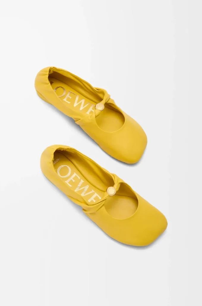 Pebble Soft ballerina in nappa lambskin Dandelion Pebble Soft ballerina in nappa lambskin Dandelion