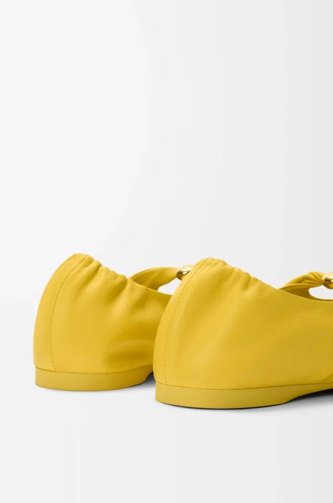 Pebble Soft ballerina in nappa lambskin Dandelion Pebble Soft ballerina in nappa lambskin Dandelion