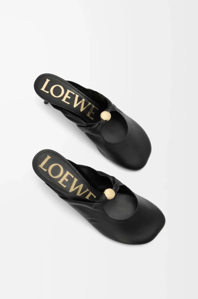 Pebble Soft mule in nappa lambskin Black Pebble Soft mule in nappa lambskin Black