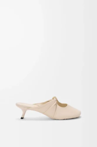 Pebble Soft mule in nappa lambskin Dough