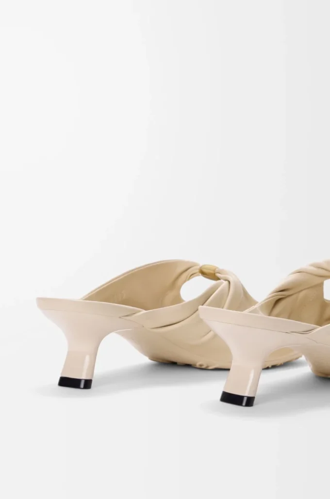 Pebble Soft mule in nappa lambskin Dough Pebble Soft mule in nappa lambskin Dough